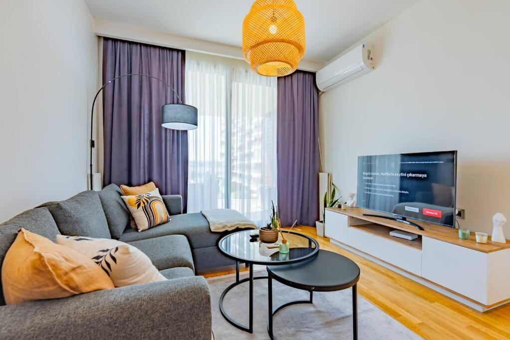 Golden Stones House Sea And Lake View 이스탄불 외부 사진