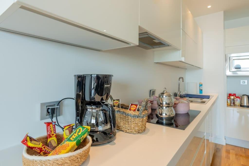 Golden Stones House Sea And Lake View 이스탄불 외부 사진
