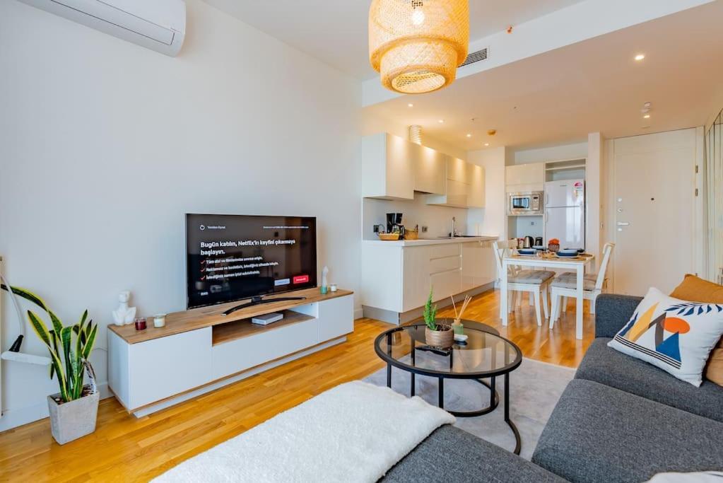 Golden Stones House Sea And Lake View 이스탄불 외부 사진